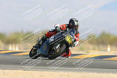 media/Oct-20-2024-CVMA (Sun) [[d4a3dff211]]/Race 9-Formulw LW Twins SHOOTOUT/